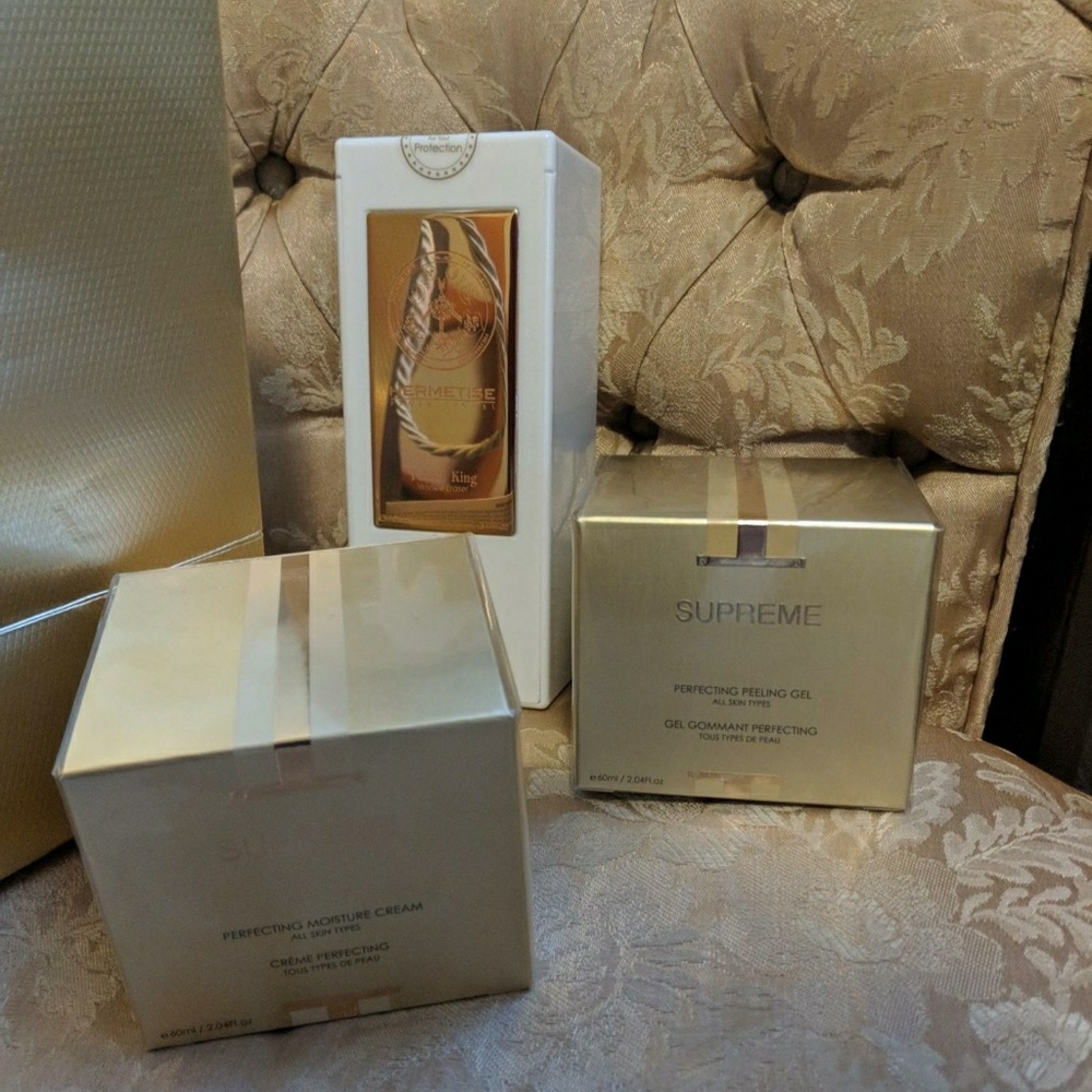 Hermetise skin care lot